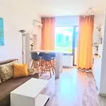 Summerland Sun Apartments
